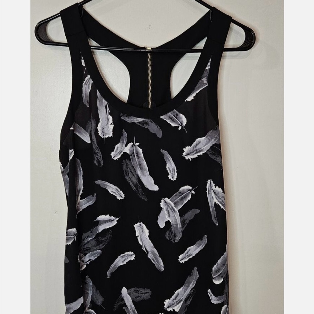 Express Black and White Feather Print Women's Tank Top
